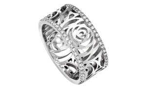 Bague-camelia-ajoure-2