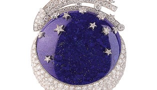 Vca-lve-autour_de_la_lune_clip