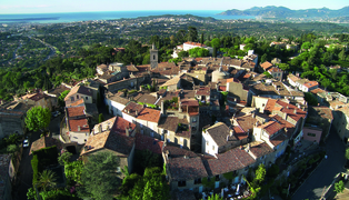 Vetige_vue_du_ciel_vers_mandelieu
