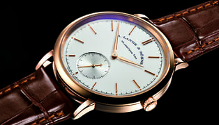 Als_22_saxonia_automatic_380_032_m
