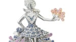 16-van-cleef-&-arpels_clip-motif-coloured-sapphire-dancer_le-bal-du-siecle_hd_1
